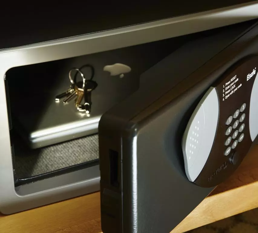 هتل کورت یارد بای ماریوت واسیلی وسکی سنت پترزبورگ - مهرپرواز